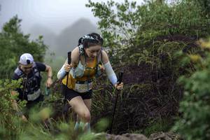 BIB: 260
                            <button type="button" onclick="openModal(24735159)" class="btn btn-primary btn-sm float-right btn-popup" data-toggle="modal" data-target=".modal-high-quality">
                        <i class="fas fa-shopping-cart"></i> Add to Cart
                    </button>
                                            <button type="button" onclick="isThisMe(24735159, true)" class="btn btn-success btn-sm float-right btn-popup btn-isme hidden" data-toggle="tooltip" data-placement="bottom" title="นี่คือรูปของคุณใช่ไหม คลิกที่นี่เพื่อเอาเข้าอัลบั้ม">
                        <i class="fas fa-plus"></i> Add to album
                    </button>
                    <button type="button" onclick="isThisMe(24735159, false)" class="btn btn-warning btn-sm float-right btn-popup btn-isnotme hidden">
                        <i class="fas fa-ban"></i> Remove from album
                    </button>